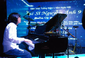 Gia đình cố nhạc sĩ Nguyễn Ánh 9 tổ chức 3 đêm nhạc tưởng niệm ông