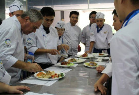 Khám phá trường dạy nghệ thuật ẩm thực hàng đầu Hà Nội