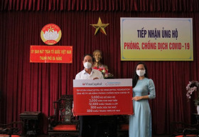 VinaCapital và VinaCapital Foundation trao tặng thiết bị bảo hộ phòng chống dịch COVID-19 cho Đà Nẵng