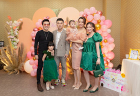 Vợ chồng Ưng Hoàng Phúc – Kim Cương tổ chức tiệc sinh nhật tròn 1 tuổi cho con gái