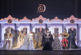 10 hoa hậu, á hậu ‘đấu vedette’ cực đỉnh tại Golden Era By Le Long Dung