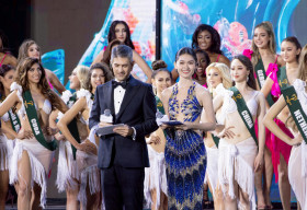 Á hậu Thùy Dung – Nữ MC song ngữ tinh tế và chuyên nghiệp tại chung kết Miss Earth 2023