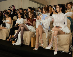 Dàn sao đình đám quốc tế đổ bộ thảm đỏ show thời trang L SEOUL
