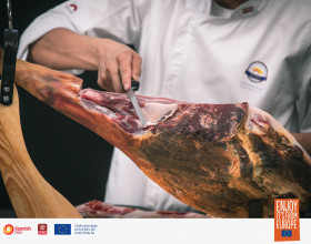 Khởi động ‘tháng trải nghiệm với thịt heo châu Âu’ cùng Annam Gourmet