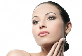 Mịn màng cổ cao ba ngấn