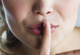 10 Bí mật phụ nữ giấu đàn ông