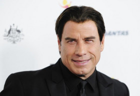 John Travolta thua kiện người tình đồng tính