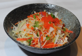 Salad trứng cua rong biển