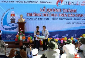 Những ngôi trường “đặc biệt” giữa biển lớn