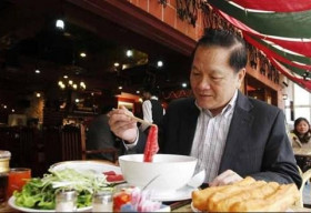 Đại gia Việt chơi ngông khiến báo mỹ choáng váng