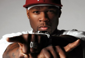 Bất ngờ vì rapper 50 Cent “chào buổi sáng Việt Nam” trên facebook