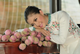 Diễn viên Ngọc Lan – Facebook không thể thay thế cho báo chí