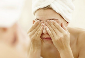 6 thói quen rửa mặt khiến da bị hư tổn