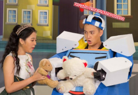 Ngô Kiến Huy làm siêu nhân nhí nhảnh bên công chúa Tam Triều Dâng
