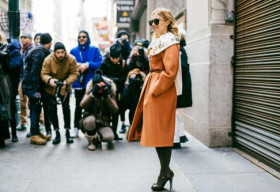 Câu chuyện “hàng hiệu đi mượn” của dân chơi thời trang