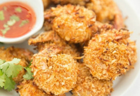 Đổi vị bữa ăn với tôm lăn dừa