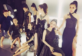 Sơn Tùng M-TP là ca sĩ chính của Đêm Hội Chân Dài 9