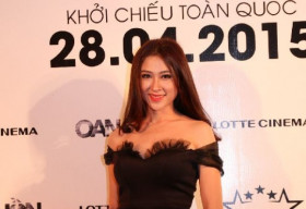 Top 10 Miss Ngôi Sao Thuỳ Trang diện váy đen quyến rũ đi xem phim ma