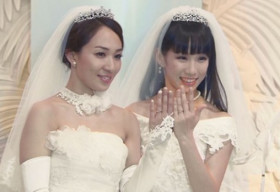 Đám cưới đồng tính của 2 sao nữ Nhật Bản gây sốt
