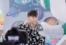 Isaac nhí nhảnh trong MV ca khúc “gây sốt” ở The remix