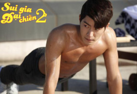 Hong Jong Hyun khoe body cực hot trong phim mới