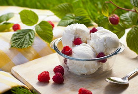 Cách làm kem tươi ngon nhất thưởng thức trong mùa hè