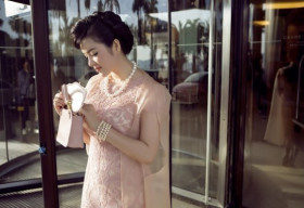 Lý Nhã Kỳ “khoe” dáng thanh mảnh khi dự show diễn của Dior