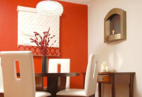 Trang trí phòng ăn nổi bật với tông đỏ ấn tượng