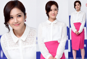 Jang Nara xinh tươi như thiếu nữ với áo sơ mi trắng