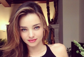 Bí quyết giữ dáng, bảo vệ da của siêu mẫu Miranda Kerr