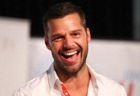 Ricky Martin: ‘Tôi không thể dẫn nhiều người đàn ông khác nhau về nhà’