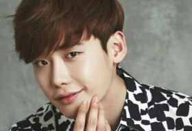 Lee Jong Suk trở thành nạn nhân của hacker