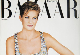 Đầm Versace của cố Công nương Diana được bán đấu giá hơn 4 tỷ đồng