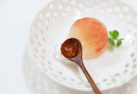 Giảm cân – giải nhiệt cực chuẩn với thạch bưởi đào mát rượi