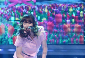 G-Friend ngã nhào trên sân khấu MBC Music Show Champion vì vũ đạo nguy hiểm