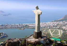 Những bức tượng khổng lồ giữ kỷ lục thế giới
