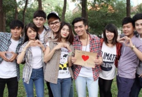 Những người Việt trẻ tài năng dám dũng cảm công khai giới tính thật