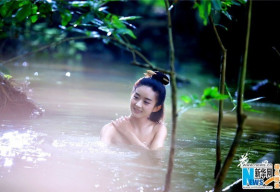 Triệu Lệ Dĩnh và những cảnh nóng “bỏng mắt” trên màn ảnh