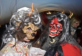 Sắc màu lễ hội Halloween trên thế giới