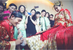 Ảnh lễ cưới chưa từng tiết lộ của Huỳnh Hiểu Minh và AngelaBaby