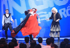 Trấn Thành hóa ma cà rồng, Việt Hương thành hiệp sĩ cứu trái đất