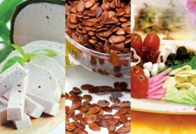 Bí quyết chọn giò chả, hạt dưa, bánh kẹo mứt tết