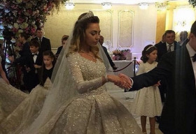 Đám cưới 22.300 tỷ của con trai tỷ phú Nga