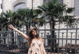 Mix đồ đơn giản rong chơi kỳ lễ dài