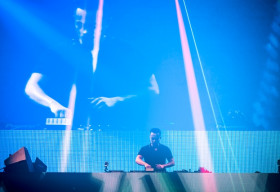 Trịnh Tuấn Vỹ gây bất ngờ với vai diễn Người Vận Chuyển phiên bản Việt