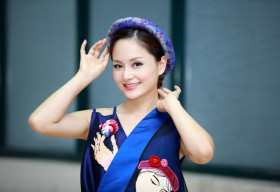 Lan Phương trẻ trung, thanh lịch trên ghế nóng SV2016