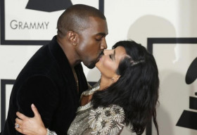 Phim sex vợ chồng Kim Kardashian được trả giá 25 triệu USD