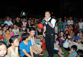 Con trai nghệ sĩ Nguyễn Sanh chăm chỉ hoạt động thiện nguyện sau vấp ngã