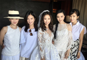 Đám cưới Lâm Tâm Như xóa bỏ nghi vấn bất hòa của bộ ba ‘Hoàn Châu cách cách’