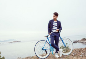 Phạm Hồng Phước được người yêu giấu mặt hỗ trợ quay MV